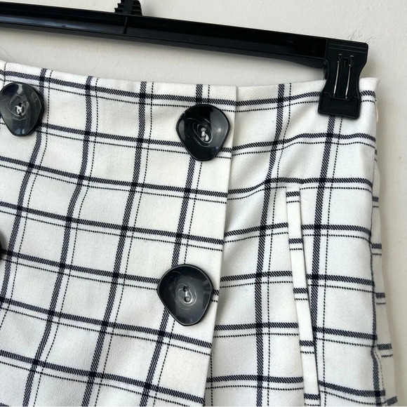 Zara Plaid Button School Girl Preppy Mini Skort - Picture 2 of 5